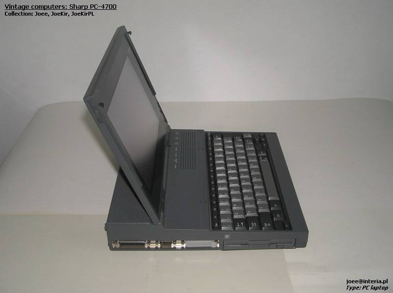 Sharp PC-4700 - 04.jpg